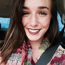 Anna Bledsoe's Instagram, Twitter & Facebook