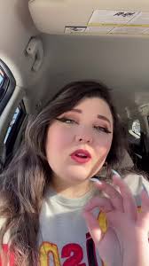 Erin Clover Instagram