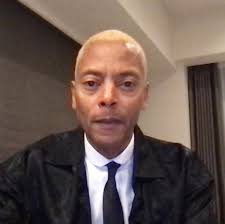 9/11/2025 Star Chronicles at Spot Lite Détroit, the artist residency of  Jeff Molls takes off with special guest Terrence Dixon.