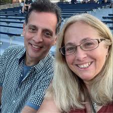 Super fun time at the Ward 4 Tree Lighting organized by Ward 4 Councillor  James Devine! Awesome community event. Wonderful to see everyone come out  and visit with Santa and share the