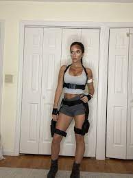 Diy Lara Croft Detailed How To Fall Fashion Trends Casual Lara How To Look Pretty