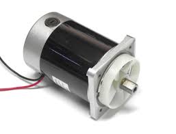 Dc motor elektrik enerjisini mekanik kuvvete çevirirken manyetik etkiyi kullanıyor. Everything You Need To Know About The Difference Between Dc Motor And Ac Motor Industrial Manufacturing Blog Linquip