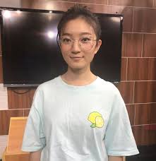 河南实验高中眼镜学生构晗星图片- 百度