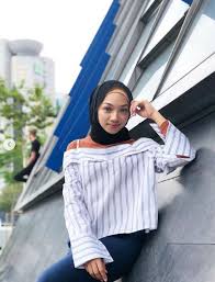 Penarikan semula gelaran dewi remaja 2018/2019 terpaksa dilakukan kerana haneesya hanee didapati melanggar kontrak. Iman Saya Goyah Masih On Off Berhijab Ernisha Bekas Finalis Dewi Remaja Tempatan Hiburan Trending Cari Infonet