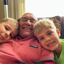 Met groot hartseer ontvang Leeuwenhof die nuus van die afsterwe van Deon  Swart, Xander en Xavier se pappa. Ons harte gaan uit na die familie in  hierdie moeilike tyd. Mag julle krag