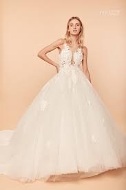 Strahlende brautkleider für jede figur und typ werden für den schönsten tag des lebens vorgestellt. Individuelle Brautkleider Fur Deinen Style Yes To The Dress