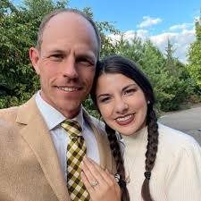 Manizeh Kamal Email & Phone Number