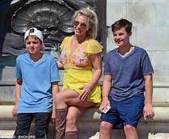 Spears uploaded a video of the whole thing to instagram late last night with the caption, my damn kids. Pin On Britney Spears