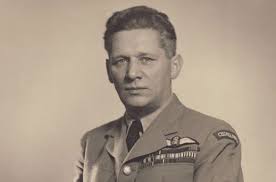 Člověk se zájmem o politiku, dění doma i ve světě. General Karel Janousek Hard To Find A Bigger Hero And Patriot Czdefence Czech Army And Defence Magazine