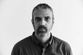 Vi må gjenoppbygge byen fra grunnen av