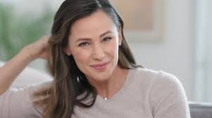 CNN Newsroom Live : CNNW : October 4, 2021 1:00am-2:00am PDT : Free Borrow  & Streaming : Internet Archive