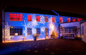 Finally The Team Over At Lighting Design International In London Decorated Their Hammersmith Led Weihnachtsbeleuchtung Weihnachtslichter Weihnachten Im Freien