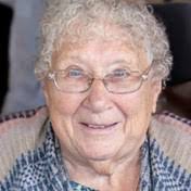 Amy Paszkiewicz's Instagram, Twitter & Facebook