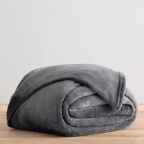 Findpanda weighted blanket king size 15 pounds for adults (78x 85, dark grey), premium fabric with glass beads. King Size Blankets Throws You Ll Love In 2021 Wayfair