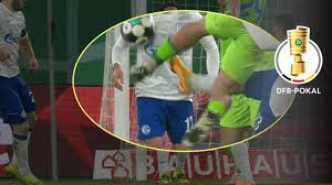 Learn all about the career and achievements of wout weghorst at scores24.live! Vfl Wolfsburg Fc Schalke 1 0 Tor Und Highlights Dfb Pokal