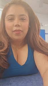 Sandra Hecker's Instagram, Twitter & Facebook