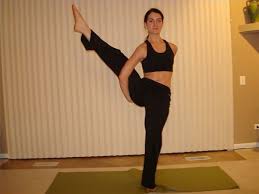 How To Do The Bird Of Paradise This Is The Pose Goal I Have Before My 50th B Day August 7th 2013 Yoga Poses Bird Of Paradise Yoga Hot Yoga