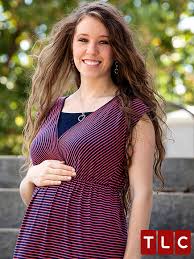 Jill Duggar Dillard Pregnant See Her Baby Bump Photos People Com