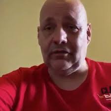 Based in england, the channel started in 2012. Claude Issues Heartfelt Apology After Being Axed By Arsenal Fan Tv Following Racism Accusations Mirror Online