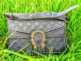 Canapé d'angle ( tsara nefa mora ) haute qualité