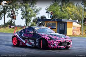 Narodila se 07.03.1981 v liberci. Olga Lounova Czech Drift Series