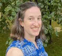 Beth Cuddy's Instagram, Twitter & Facebook