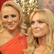 Amy And Bradley (@AmyAndBradley)