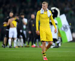 Mbappe, neymar and the psg squad mock haaland's celebration after win in the. Alf Inge Haaland Called Psg Classless For Mocking His Son Psg Talk