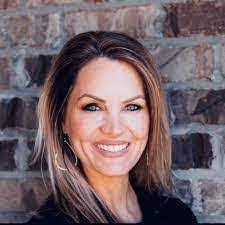 Kristie Stover's Instagram, Twitter & Facebook