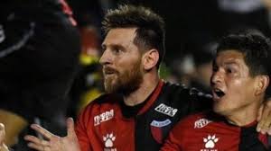 Pulga rodríguez, figura y goleador del colón campeón. El Pulga Rodriguez Hablo Sobre Su Meme Con Messi Sin Mordaza