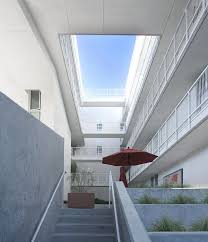 Brooks Scarpa Completes Affordable Housing For Disabled Veterans In La Veteran Housing Modern Architecture Building Modern Architecture
