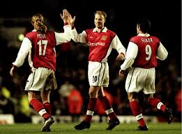 但對著開m size 又身材好的人來說, 但好多習慣穿得貼一點的, 都會照樣著球員版m size! æŸé‡'ç©¿ä¸Šé˜¿ä»™å¥´æ–°çƒè¡£çƒè¿· ä½ æœƒå›žå» å—Ž Upower