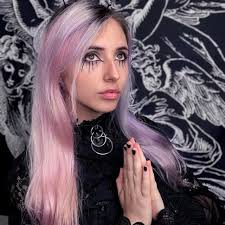 Luna Taylor (@lunataylorart) • Instagram photos and videos