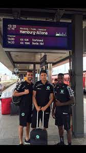 So konnte ich zumindest ein bisschen auf linton aufpassen (lacht). Robert Zulj Next Stop Hamburg Spvgg Greutherfurth Dfb Pokal Allesfurskleeblatt Serdar Dursun Khaled Narey Facebook