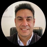 70+ perfiles de «Pablo R»