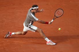 At the french open, serena williams wins while roger federer waits. Analysis Federer Nadal Semifinal At French Open Is Magnifique