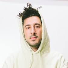 Aaron Botzow's Instagram, Twitter & Facebook