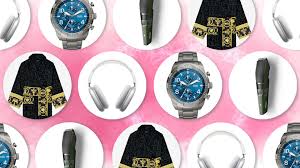 For other valentine's day gift ideas, be sure to check out these posts: Valentine S Day Gifts For Him 16 Simple And Last Minute Surprises For Your Partner Gq India