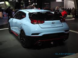 Veloster n models will be offered in a choice of four colors for the u.s. 2019 Hyundai Veloster N Wants To Eat The Golf Gti Slashgear