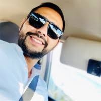 70+ perfiles de «Efrain Solis»