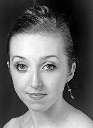 Lisa Larson's Instagram, Twitter & Facebook