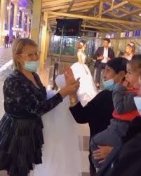 Check spelling or type a new query. ÙƒÙ… ÙŠØ© Ø§Ù„ÙØ±Ø­Ø© Ø§Ù„ÙŠ Ø¨Ø­Ø³ ÙÙŠÙ‡Ø§ ØµØ§Ù„ÙˆÙ† Ù…Ù†Ù‰ Ø£Ø¨Ùˆ ØºÙ†ÙŠÙ…Ø© Salon Mona