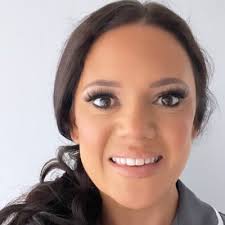 Kara Davies (@karahelendavies)