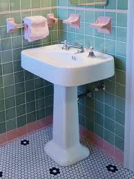 Vintage Pedestal Sink To Complete Your Bathroom Treetopflight Com Small bathroom ideas for your bath, big or small.