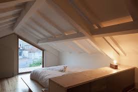 Pin Von Ionut Vigu Auf Home Decor In 2020 Dachboden Ausbauen Innenarchitektur Dachboden Renovierung