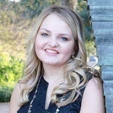 Belinda Bowen's Instagram, Twitter & Facebook