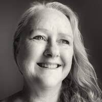 Jain Lemos, Editor in Dallas, TX, USA