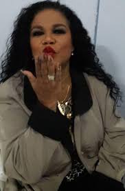 Un beso a cada corazón que se preocupó por mi salud y bienestar. Gracias a  los doctores que me engrieron y atendieron tan excelentemente en la Clínica  San Pablo donde permanecí por