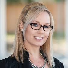 Kelly Detter's Instagram, Twitter & Facebook