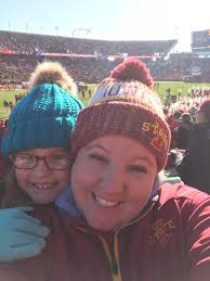 Deanna Gerber (@dlgerber86)